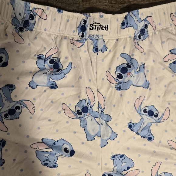 Disney Stitch Pajama Set And Socks - Picture 8 of 9